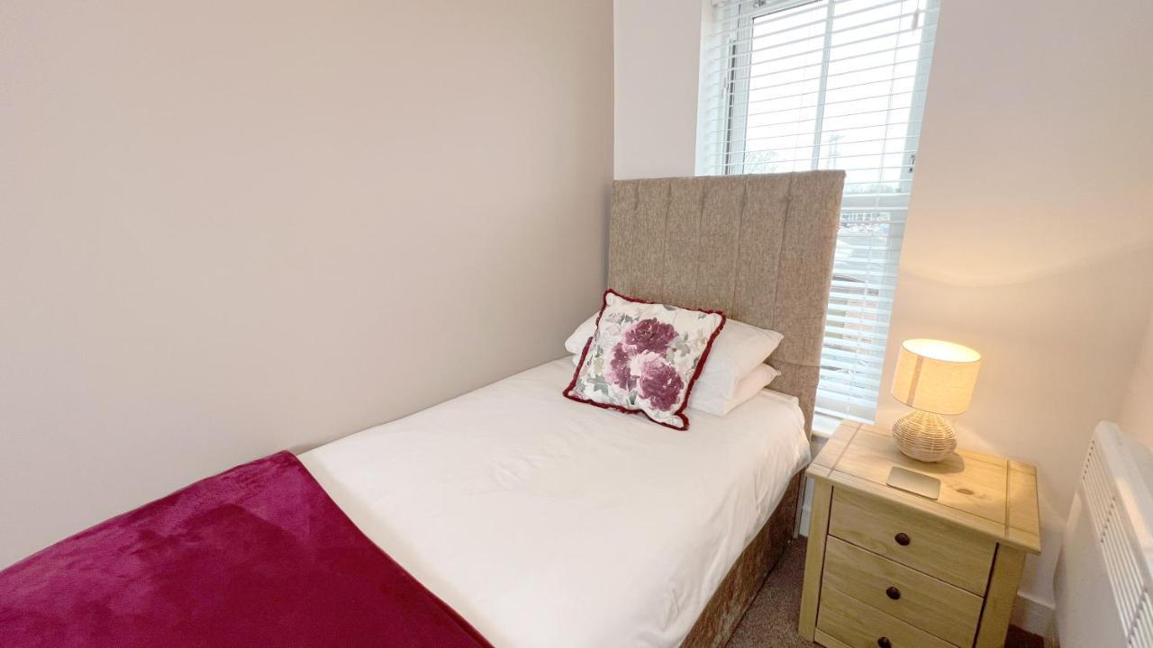 Friars House, Stafford By Bell Apartments Exteriör bild